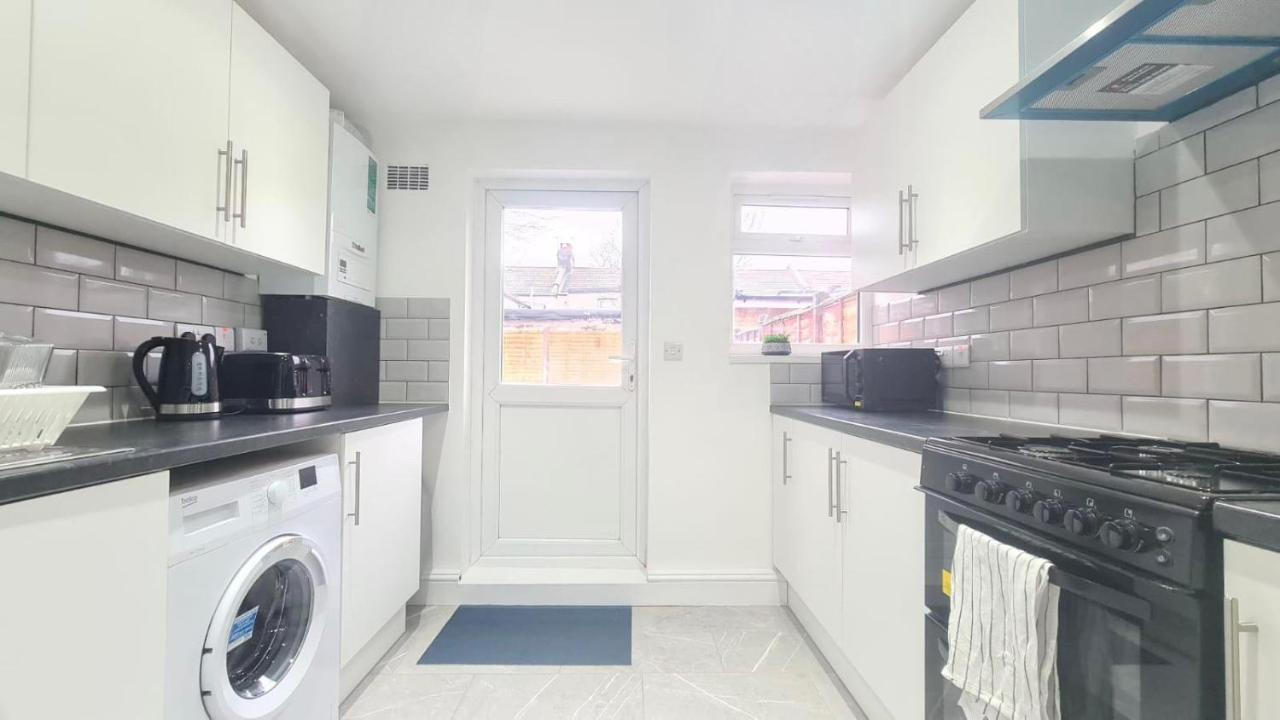 Cosy Single Room In Manor Park Londres Exterior foto